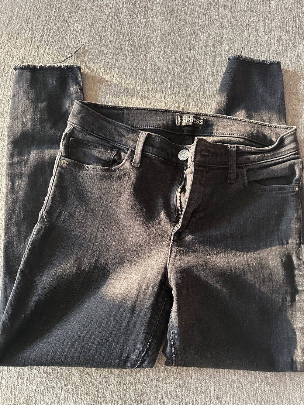Express Women's Skinny Jeans in Black